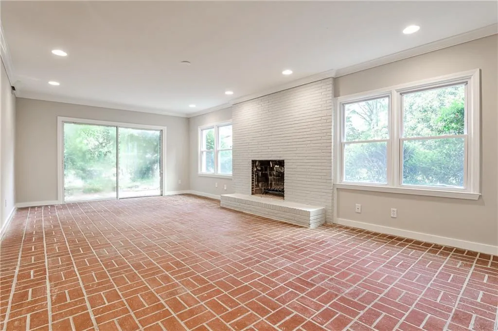 1356 Peachtree Battle Avenue Nw, Atlanta, Georgia 30327, 4 Bedrooms Bedrooms, 0 ,3 BathroomsBathrooms,Residential,For Sale,1356 Peachtree Battle Avenue Nw,7732886