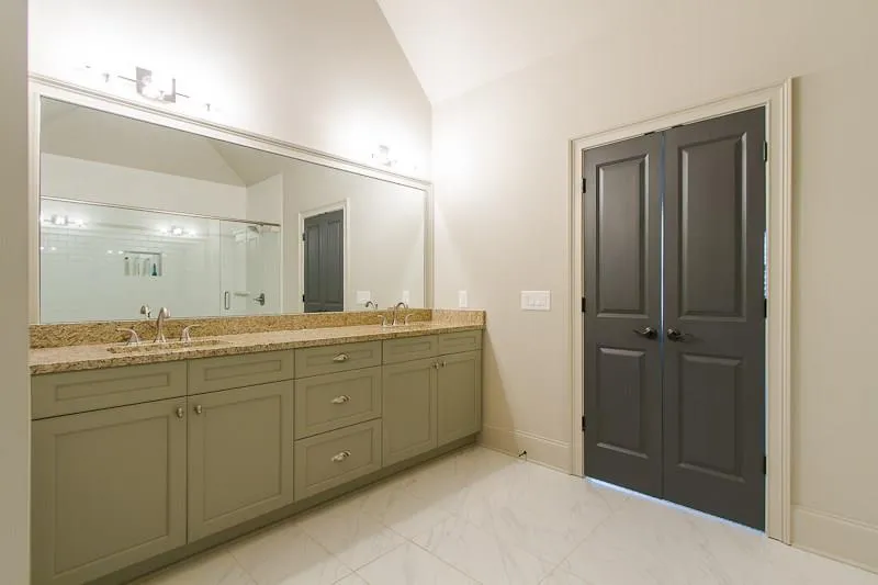 1303 Riverscall Lane Unit 69, Atlanta, Georgia 30339, 3 Bedrooms Bedrooms, ,3 BathroomsBathrooms,Residential,Sold,1303 Riverscall Lane Unit 69,5573108