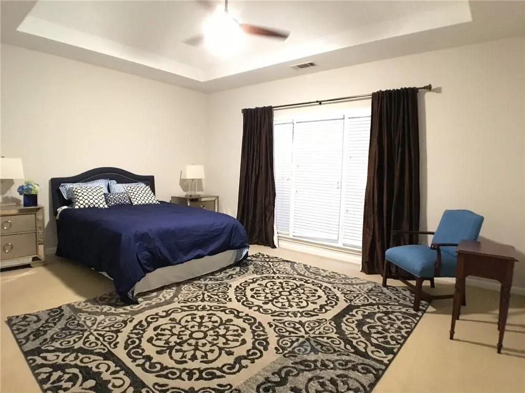 525 Montrose Lane, Sandy Springs, Georgia 30328, 4 Bedrooms Bedrooms, ,2 BathroomsBathrooms,Residential,Sold,525 Montrose Lane,6559694