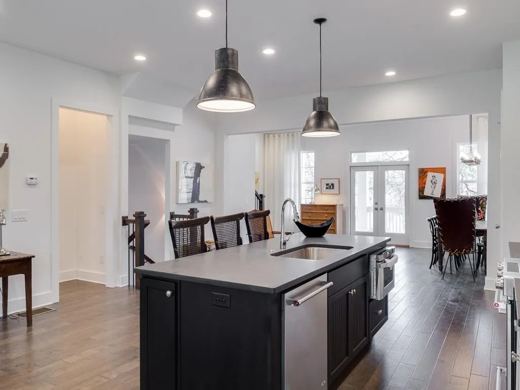 1078 Snyder Street Nw, Atlanta, Georgia 30318, 4 Bedrooms Bedrooms, ,3 BathroomsBathrooms,Residential,Sold,1078 Snyder Street Nw,5792452