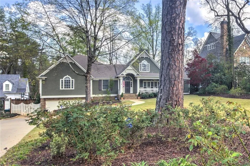 4263 E Brookhaven Drive Ne, Atlanta, Georgia 30319, 4 Bedrooms Bedrooms, ,4 BathroomsBathrooms,Residential,Sold,4263 E Brookhaven Drive Ne,5827007 4263 E Brookhaven Drive Ne, Atlanta, Georgia 30319, 4 Bedrooms Bedrooms, ,4 BathroomsBathrooms,Residential,Sold,4263 E Brookhaven Drive Ne,5827007