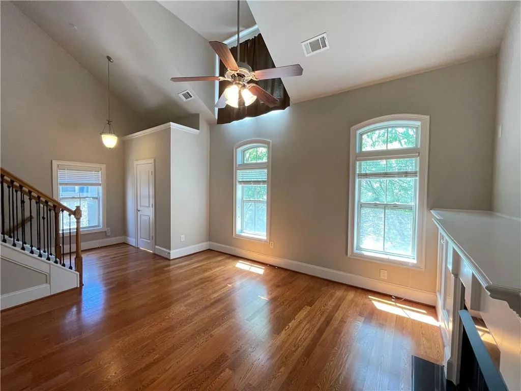 6462 Chariot Street Unit 16, Sandy Springs, Georgia 30328, 2 Bedrooms Bedrooms, ,2 BathroomsBathrooms,Residential,Sold,6462 Chariot Street Unit 16,7212405