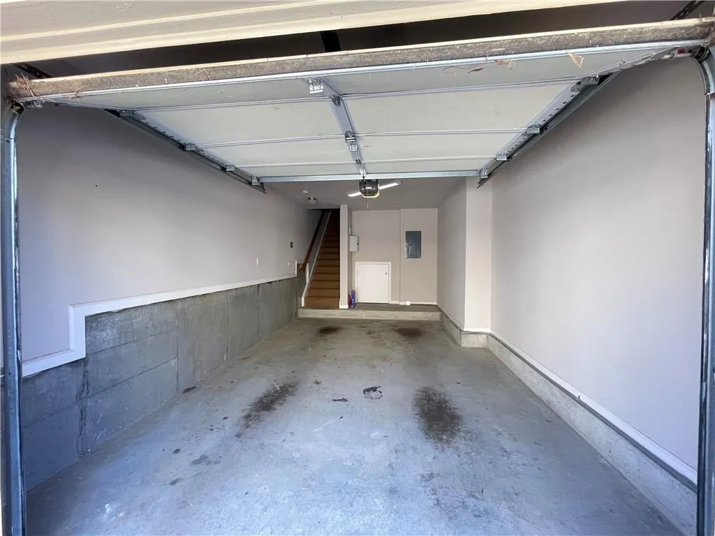 6462 Chariot Street Unit 16, Sandy Springs, Georgia 30328, 2 Bedrooms Bedrooms, ,2 BathroomsBathrooms,Residential,Sold,6462 Chariot Street Unit 16,7212405