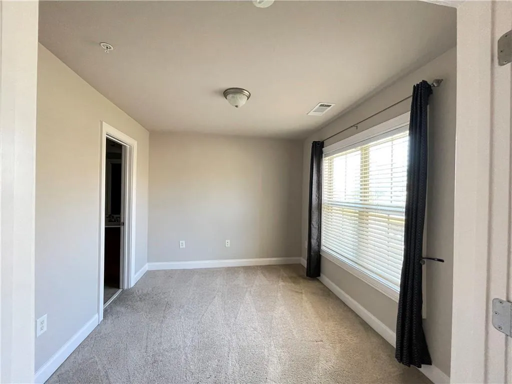 6462 Chariot Street Unit 16, Sandy Springs, Georgia 30328, 2 Bedrooms Bedrooms, ,2 BathroomsBathrooms,Residential,Sold,6462 Chariot Street Unit 16,7212405