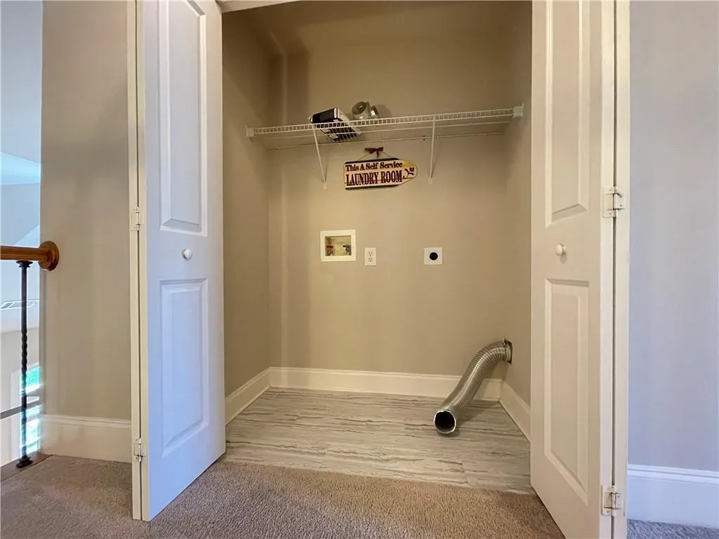 6462 Chariot Street Unit 16, Sandy Springs, Georgia 30328, 2 Bedrooms Bedrooms, ,2 BathroomsBathrooms,Residential,Sold,6462 Chariot Street Unit 16,7212405