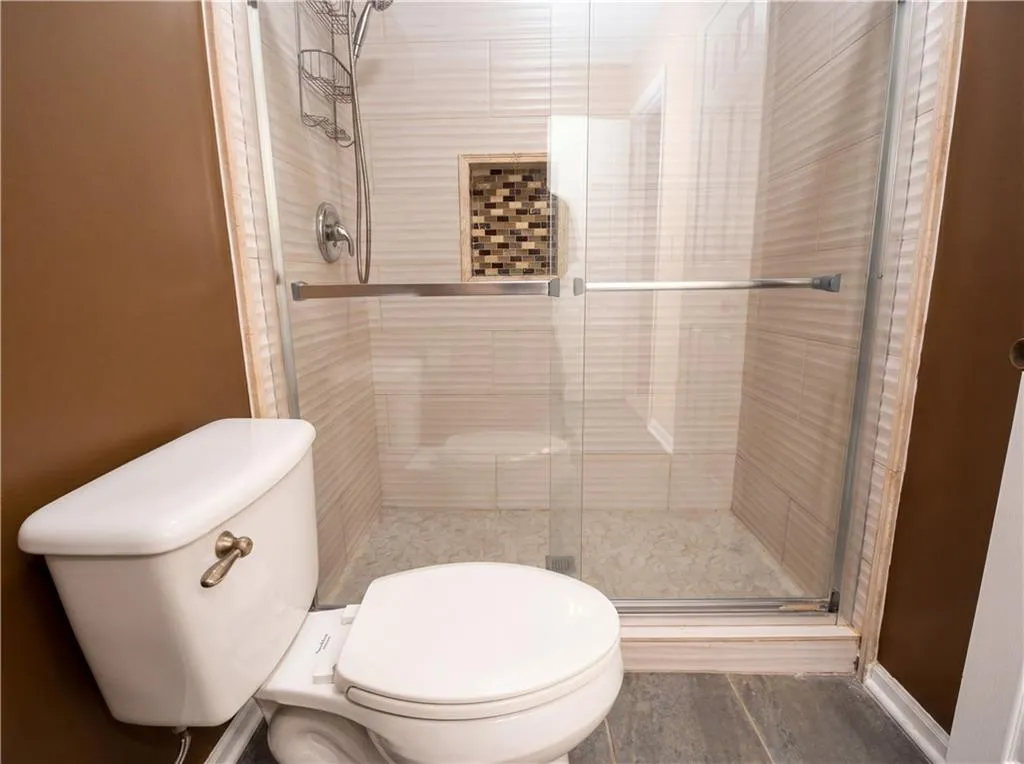 107 Gettysburg Place, Atlanta, Georgia 30350, 2 Bedrooms Bedrooms, ,1 BathroomBathrooms,Residential,For Sale,107 Gettysburg Place,7716705