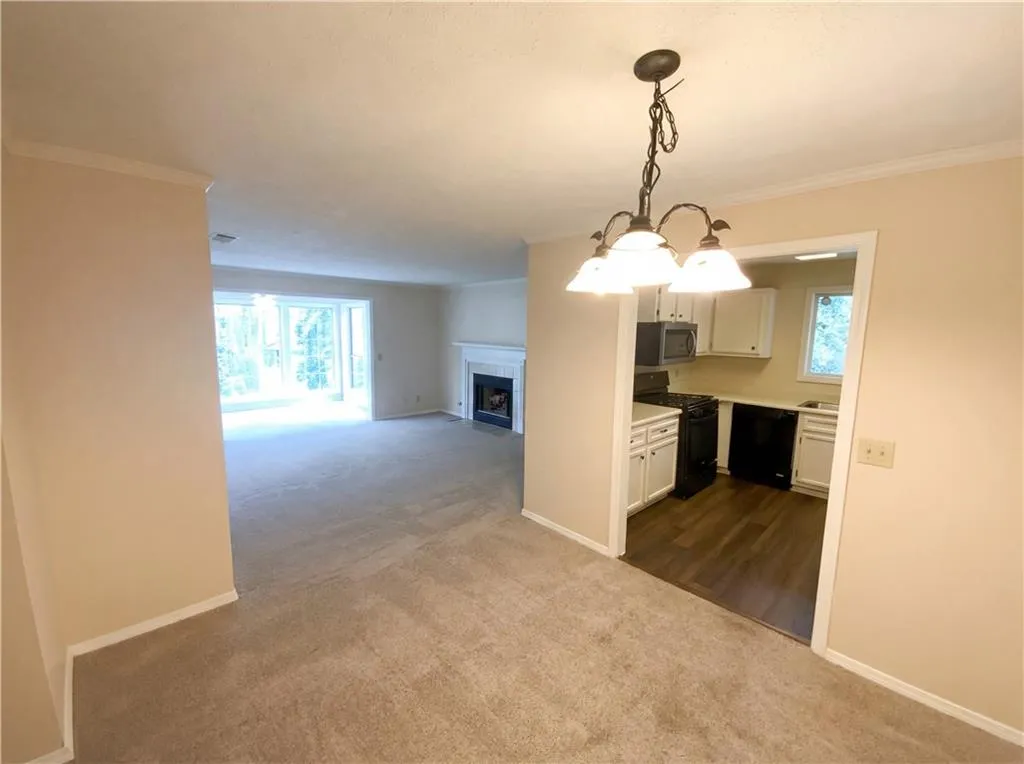 107 Gettysburg Place, Atlanta, Georgia 30350, 2 Bedrooms Bedrooms, ,1 BathroomBathrooms,Residential,For Sale,107 Gettysburg Place,7716705