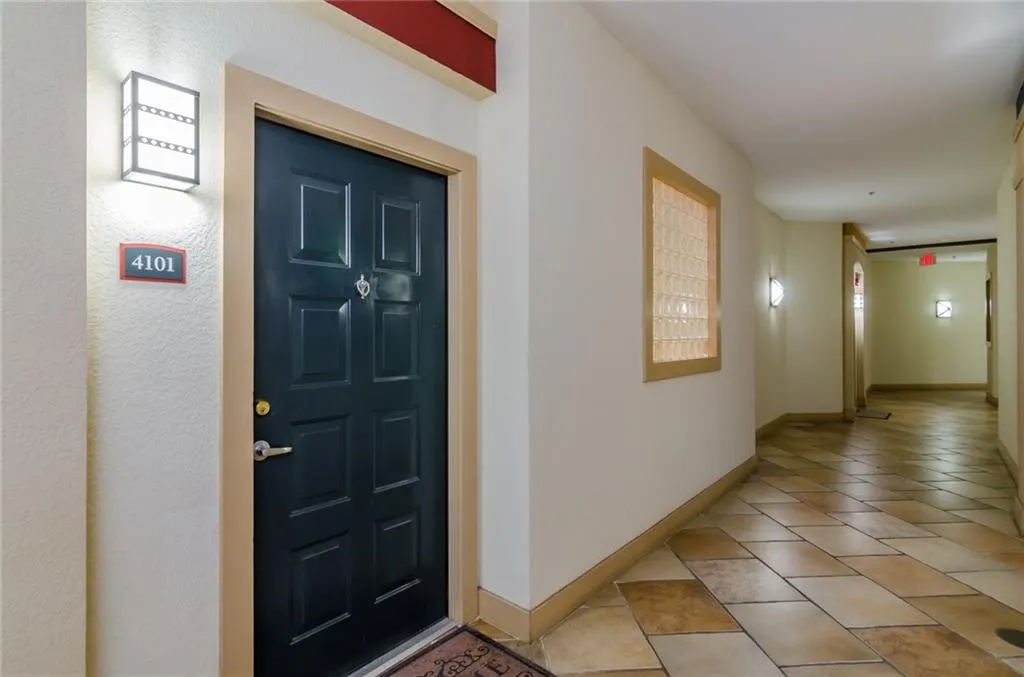 10 Perimeter Summit Boulevard Ne Unit 4101, Brookhaven, Georgia 30319, 2 Bedrooms Bedrooms, ,2 BathroomsBathrooms,Residential,Sold,10 Perimeter Summit Boulevard Ne Unit 4101,5763655