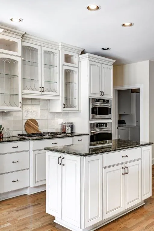 240 Windsor Gate Cove, Sandy Springs, Georgia 30342, 5 Bedrooms Bedrooms, ,3 BathroomsBathrooms,Residential,Sold,240 Windsor Gate Cove,7058993