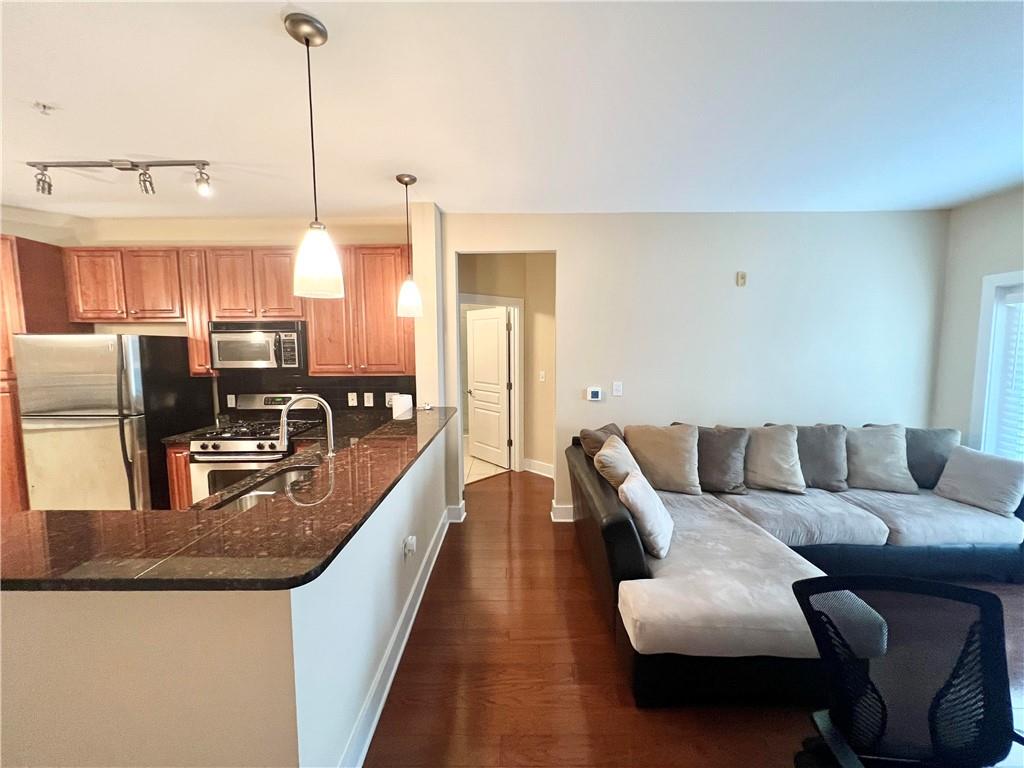 799 Hammond Drive Unit 221, Atlanta, Georgia 30328, 2 Bedrooms Bedrooms, ,2 BathroomsBathrooms,Residential,Sold,799 Hammond Drive Unit 221,7272778