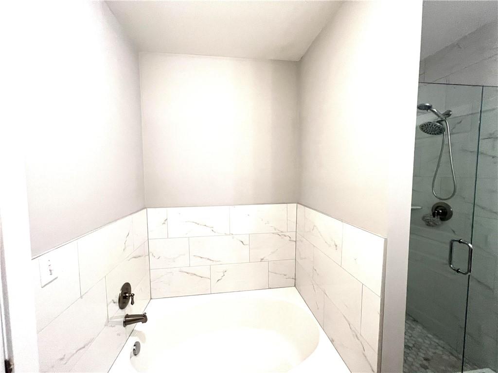 799 Hammond Drive Unit 221, Atlanta, Georgia 30328, 2 Bedrooms Bedrooms, ,2 BathroomsBathrooms,Residential,Sold,799 Hammond Drive Unit 221,7272778