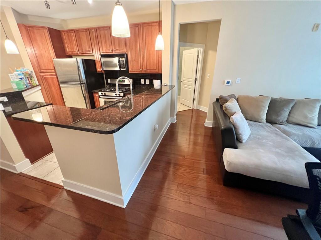 799 Hammond Drive Unit 221, Atlanta, Georgia 30328, 2 Bedrooms Bedrooms, ,2 BathroomsBathrooms,Residential,Sold,799 Hammond Drive Unit 221,7272778