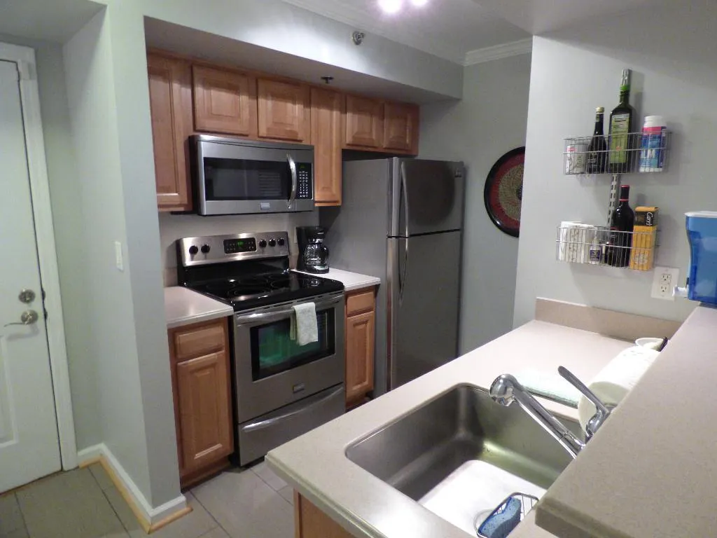 795 Hammond Drive Unit 603, Atlanta, Georgia 30328, 1 Bedroom Bedrooms, ,1 BathroomBathrooms,Residential,Sold,795 Hammond Drive Unit 603,5555849