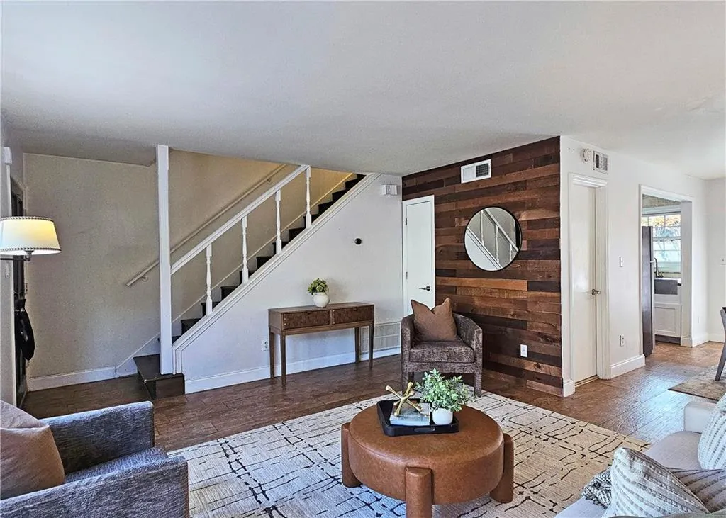 136 Peachtree Memorial Drive Nw Unit Pa4, Atlanta, Georgia 30309, 2 Bedrooms Bedrooms, 0 ,1 BathroomBathrooms,Residential,For Sale,136 Peachtree Memorial Drive Nw Unit Pa4,7725704