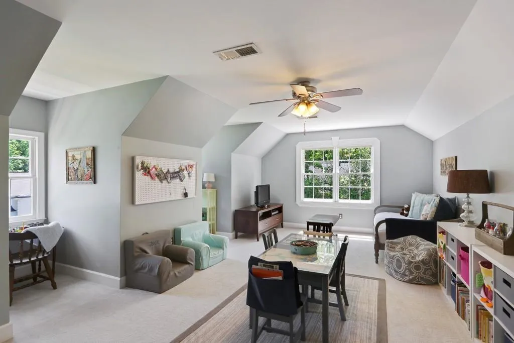 800 Mabry Road, Sandy Springs, Georgia 30328, 4 Bedrooms Bedrooms, ,4 BathroomsBathrooms,Residential,Sold,800 Mabry Road,6511899