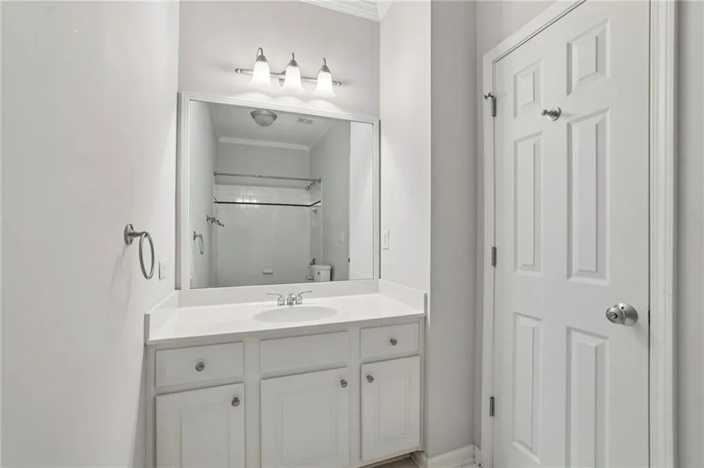 Secondary bathroom