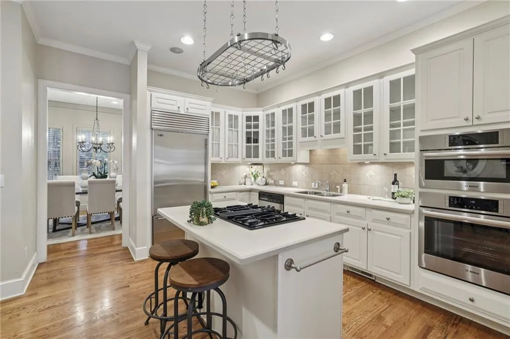 Wonderful stainless steel appliances including Subzero refrigerator and Bosch oven and microwave