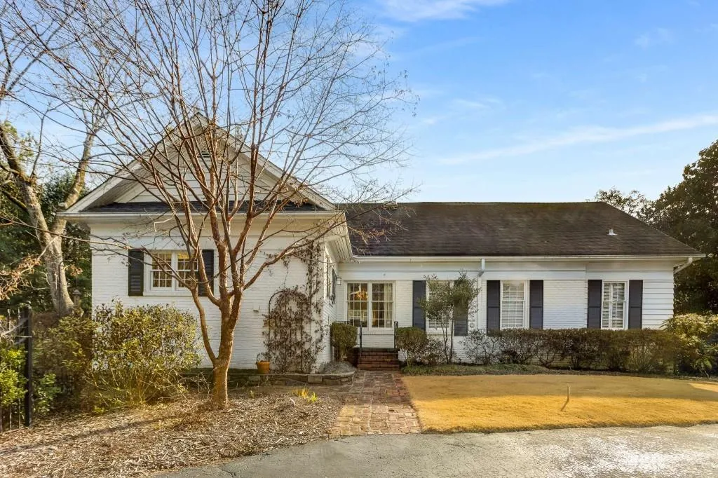 111 Mount Paran Road Nw, Sandy Springs, Georgia 30327, 3 Bedrooms Bedrooms, ,2 BathroomsBathrooms,Residential,Sold,111 Mount Paran Road Nw,7173424