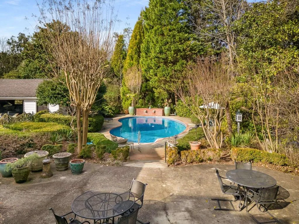 111 Mount Paran Road Nw, Sandy Springs, Georgia 30327, 3 Bedrooms Bedrooms, ,2 BathroomsBathrooms,Residential,Sold,111 Mount Paran Road Nw,7173424