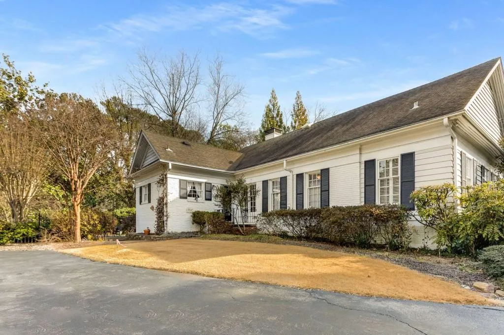 111 Mount Paran Road Nw, Sandy Springs, Georgia 30327, 3 Bedrooms Bedrooms, ,2 BathroomsBathrooms,Residential,Sold,111 Mount Paran Road Nw,7173424