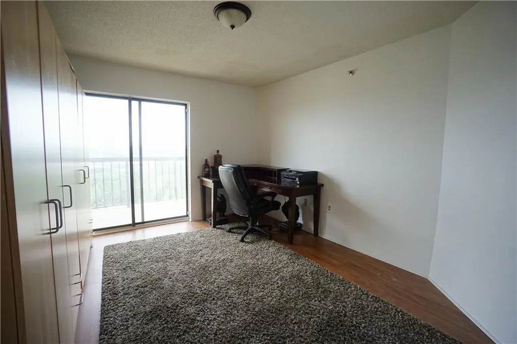 795 Hammond Drive Unit 1907, Atlanta, Georgia 30328, 2 Bedrooms Bedrooms, ,2 BathroomsBathrooms,Residential,Sold,795 Hammond Drive Unit 1907,6566512