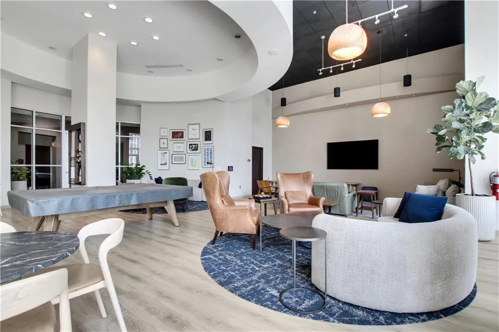 1080 Peachtree Street Ne Unit 1616, Atlanta, Georgia 30309, 1 Bedroom Bedrooms, ,1 BathroomBathrooms,Residential,For Sale,1080 Peachtree Street Ne Unit 1616,7619182