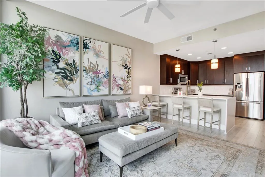 1080 Peachtree Street Ne Unit 1616, Atlanta, Georgia 30309, 1 Bedroom Bedrooms, ,1 BathroomBathrooms,Residential,For Sale,1080 Peachtree Street Ne Unit 1616,7619182