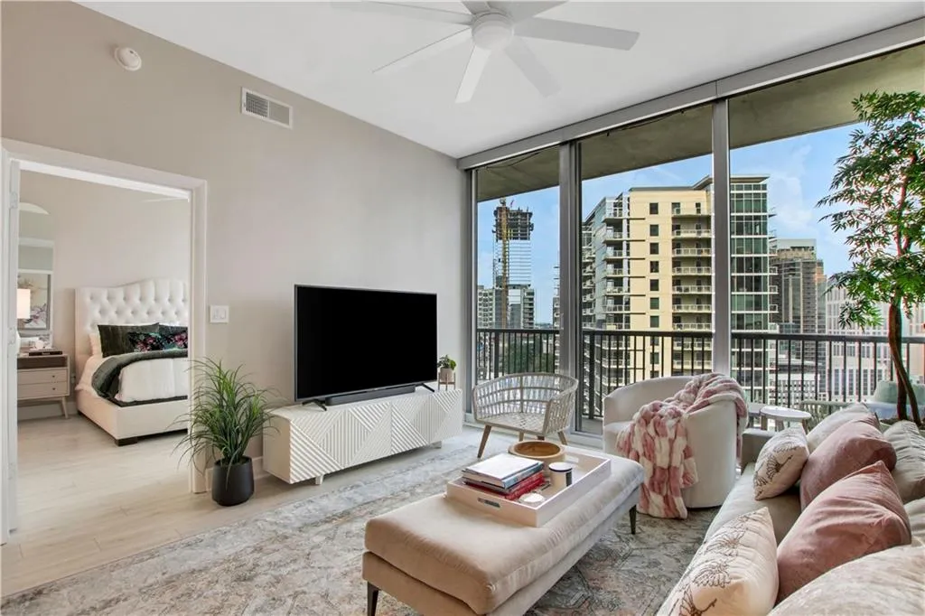 1080 Peachtree Street Ne Unit 1616, Atlanta, Georgia 30309, 1 Bedroom Bedrooms, ,1 BathroomBathrooms,Residential,For Sale,1080 Peachtree Street Ne Unit 1616,7619182