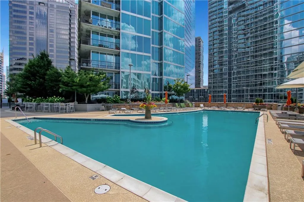 1080 Peachtree Street Ne Unit 1616, Atlanta, Georgia 30309, 1 Bedroom Bedrooms, ,1 BathroomBathrooms,Residential,For Sale,1080 Peachtree Street Ne Unit 1616,7619182