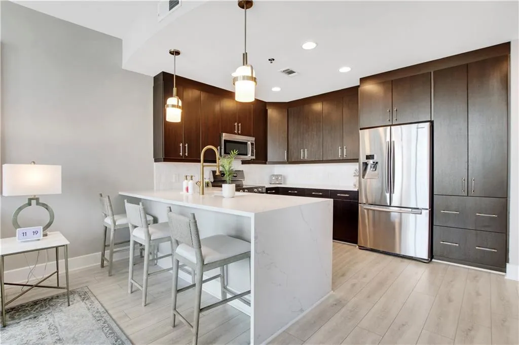 1080 Peachtree Street Ne Unit 1616, Atlanta, Georgia 30309, 1 Bedroom Bedrooms, ,1 BathroomBathrooms,Residential,For Sale,1080 Peachtree Street Ne Unit 1616,7619182