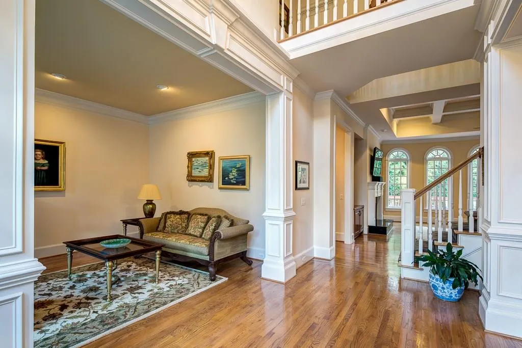 5101 Haven Court, Atlanta, Georgia 30342, 6 Bedrooms Bedrooms, ,5 BathroomsBathrooms,Residential,Sold,5101 Haven Court,5899804