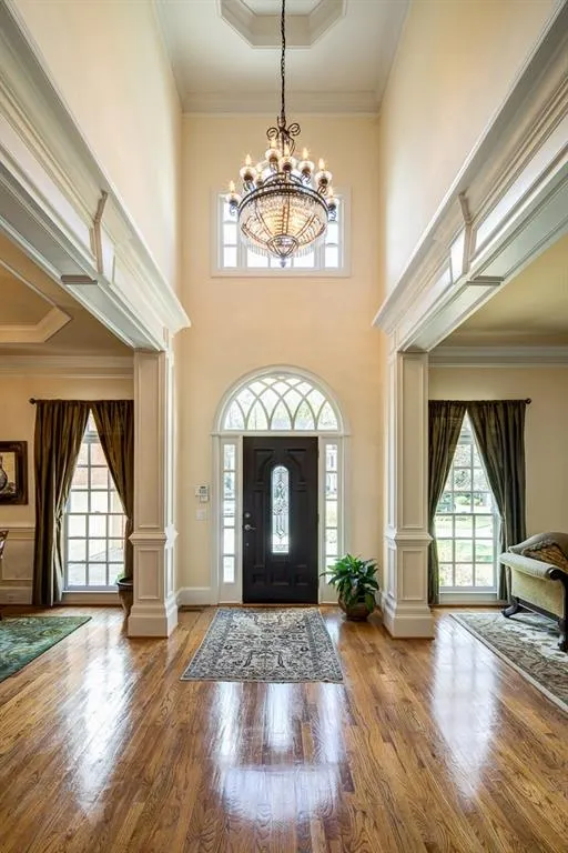 5101 Haven Court, Atlanta, Georgia 30342, 6 Bedrooms Bedrooms, ,5 BathroomsBathrooms,Residential,Sold,5101 Haven Court,5899804