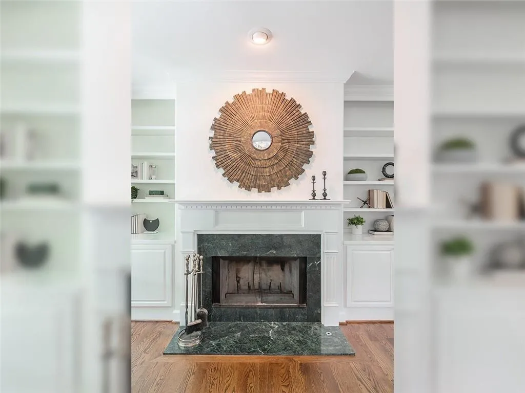 710 Greystone Park Ne, Atlanta, Georgia 30324, 5 Bedrooms Bedrooms, ,4 BathroomsBathrooms,Residential,Sold,710 Greystone Park Ne,7586801
