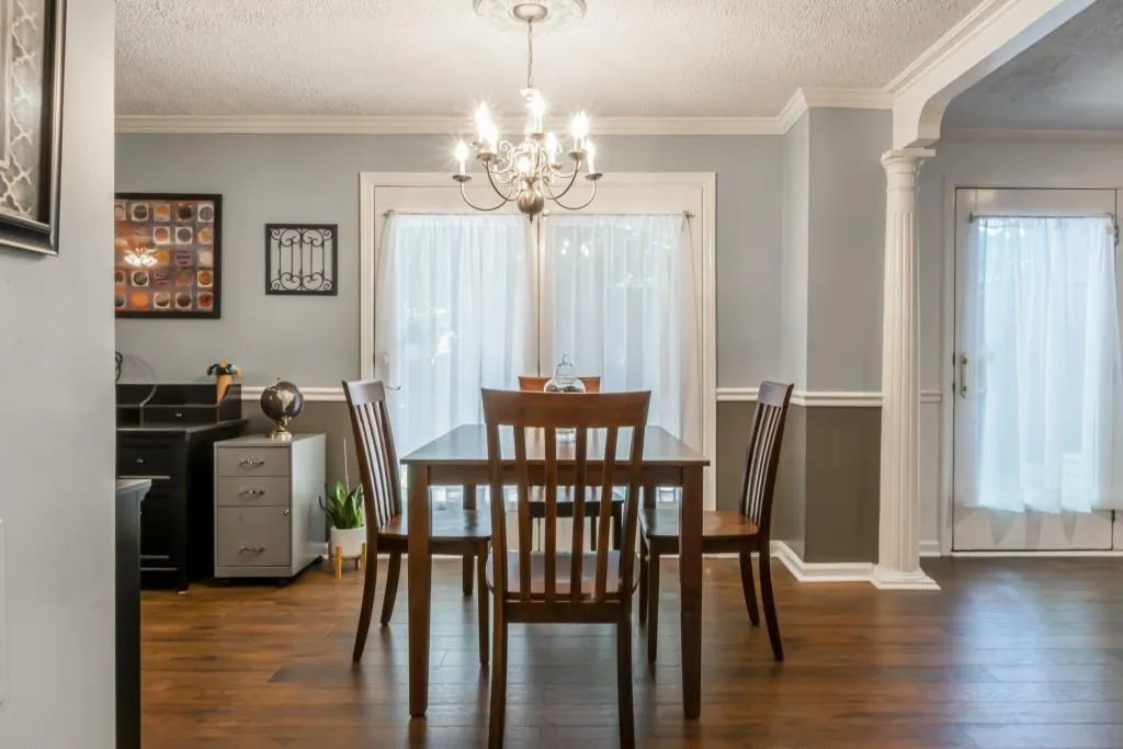 5280 Chemin De Vie, Atlanta, Georgia 30342, 3 Bedrooms Bedrooms, ,2 BathroomsBathrooms,Residential,Sold,5280 Chemin De Vie,6562013