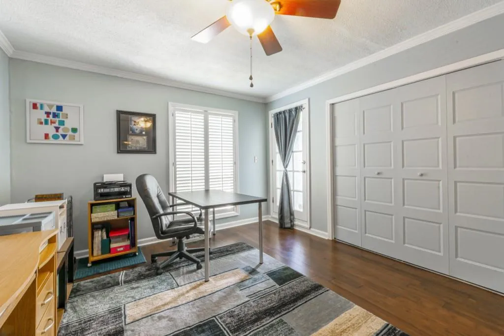 5280 Chemin De Vie, Atlanta, Georgia 30342, 3 Bedrooms Bedrooms, ,2 BathroomsBathrooms,Residential,Sold,5280 Chemin De Vie,6562013