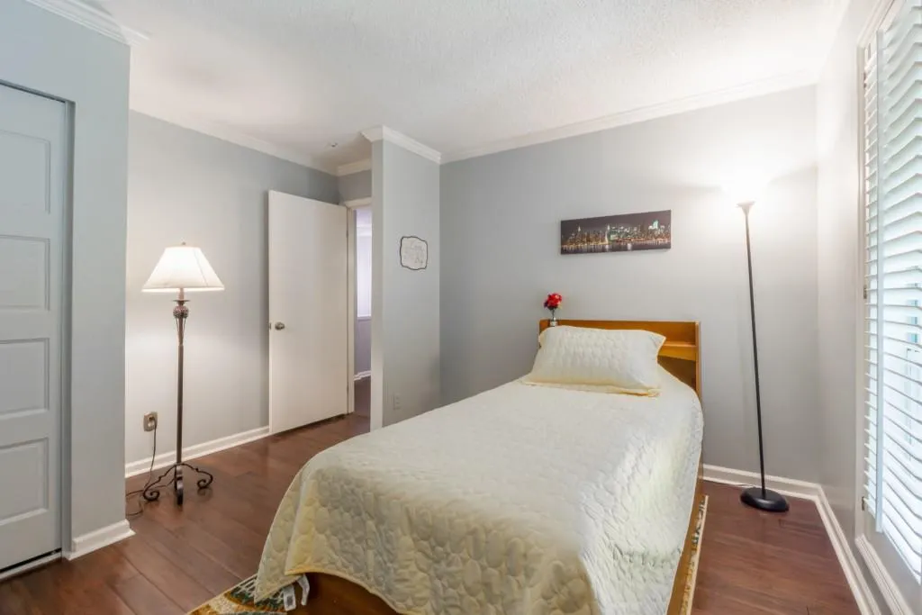 5280 Chemin De Vie, Atlanta, Georgia 30342, 3 Bedrooms Bedrooms, ,2 BathroomsBathrooms,Residential,Sold,5280 Chemin De Vie,6562013
