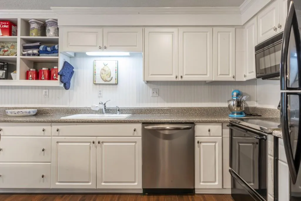 5280 Chemin De Vie, Atlanta, Georgia 30342, 3 Bedrooms Bedrooms, ,2 BathroomsBathrooms,Residential,Sold,5280 Chemin De Vie,6562013