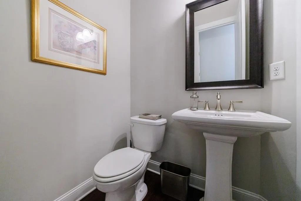 4151 Township Parkway, Atlanta, Georgia 30342, 3 Bedrooms Bedrooms, ,3 BathroomsBathrooms,Residential,Sold,4151 Township Parkway,7444012