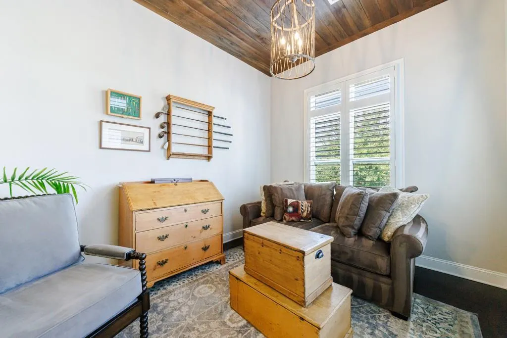 4151 Township Parkway, Atlanta, Georgia 30342, 3 Bedrooms Bedrooms, ,3 BathroomsBathrooms,Residential,Sold,4151 Township Parkway,7444012