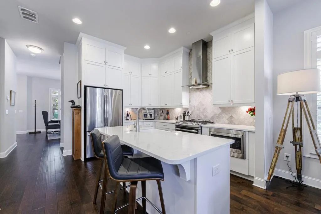 4151 Township Parkway, Atlanta, Georgia 30342, 3 Bedrooms Bedrooms, ,3 BathroomsBathrooms,Residential,Sold,4151 Township Parkway,7444012