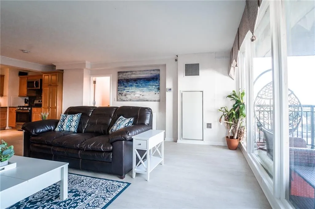 620 Peachtree Street Ne Unit 1205, Atlanta, Georgia 30308, 3 Bedrooms Bedrooms, ,2 BathroomsBathrooms,Residential,Sold,620 Peachtree Street Ne Unit 1205,7003954