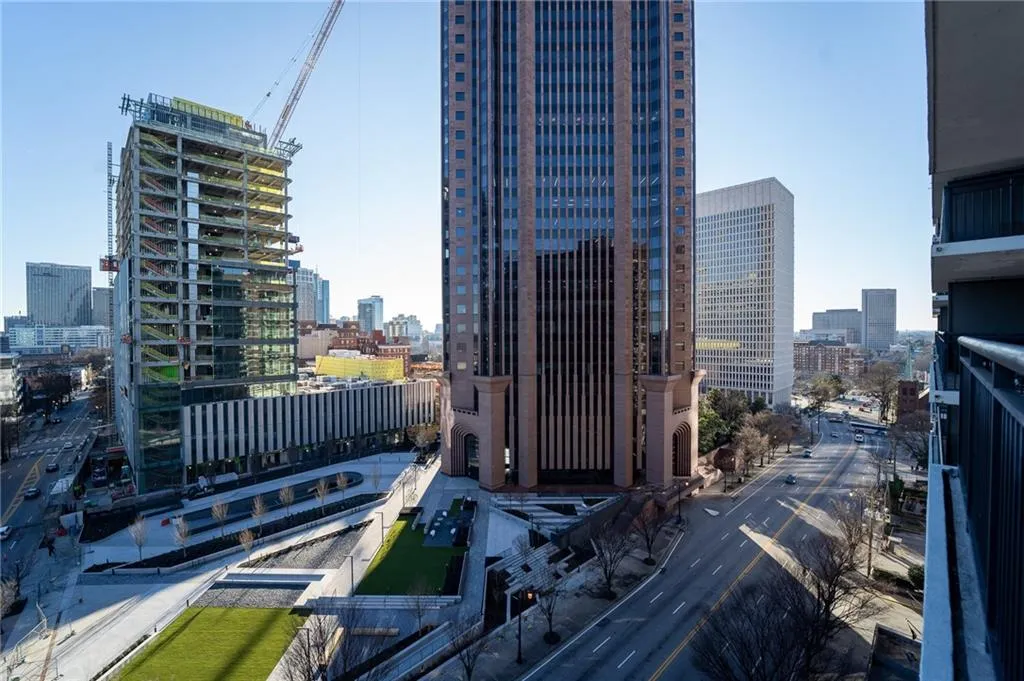 620 Peachtree Street Ne Unit 1205, Atlanta, Georgia 30308, 3 Bedrooms Bedrooms, ,2 BathroomsBathrooms,Residential,Sold,620 Peachtree Street Ne Unit 1205,7003954