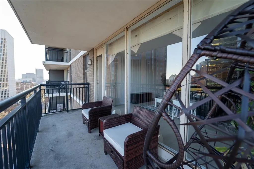 620 Peachtree Street Ne Unit 1205, Atlanta, Georgia 30308, 3 Bedrooms Bedrooms, ,2 BathroomsBathrooms,Residential,Sold,620 Peachtree Street Ne Unit 1205,7003954