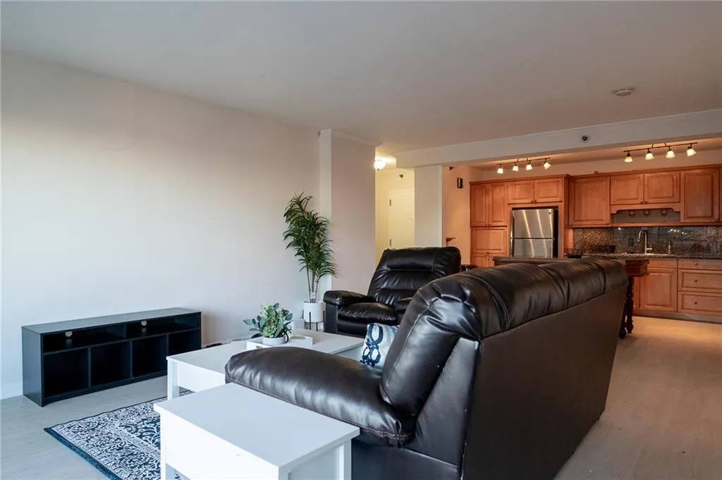 620 Peachtree Street Ne Unit 1205, Atlanta, Georgia 30308, 3 Bedrooms Bedrooms, ,2 BathroomsBathrooms,Residential,Sold,620 Peachtree Street Ne Unit 1205,7003954