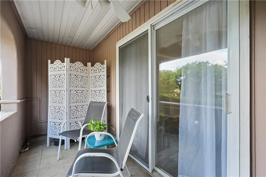 395 Pharr Road Ne Unit 103, Atlanta, Georgia 30305, 1 Bedroom Bedrooms, ,1 BathroomBathrooms,Residential,For Sale,395 Pharr Road Ne Unit 103,7579402