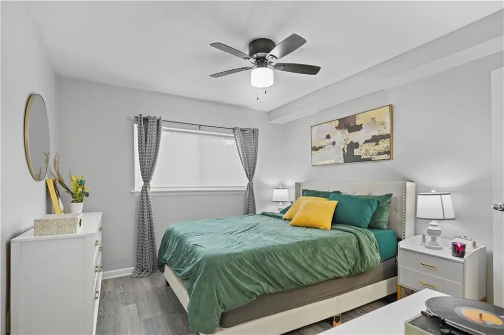 395 Pharr Road Ne Unit 103, Atlanta, Georgia 30305, 1 Bedroom Bedrooms, ,1 BathroomBathrooms,Residential,For Sale,395 Pharr Road Ne Unit 103,7579402