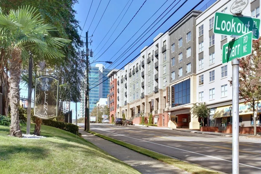 395 Pharr Road Ne Unit 103, Atlanta, Georgia 30305, 1 Bedroom Bedrooms, ,1 BathroomBathrooms,Residential,For Sale,395 Pharr Road Ne Unit 103,7579402