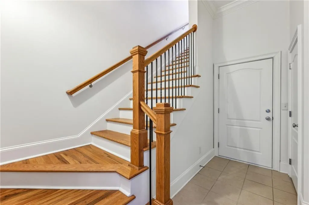 2428 Crescent Park Court, Atlanta, Georgia 30339, 3 Bedrooms Bedrooms, ,3 BathroomsBathrooms,Residential,For Sale,2428 Crescent Park Court,7532662