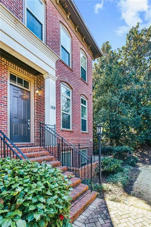 2428 Crescent Park Court, Atlanta, Georgia 30339, 3 Bedrooms Bedrooms, ,3 BathroomsBathrooms,Residential,For Sale,2428 Crescent Park Court,7532662