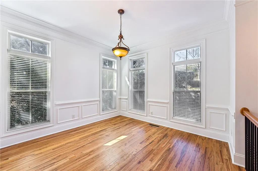 2428 Crescent Park Court, Atlanta, Georgia 30339, 3 Bedrooms Bedrooms, ,3 BathroomsBathrooms,Residential,For Sale,2428 Crescent Park Court,7532662